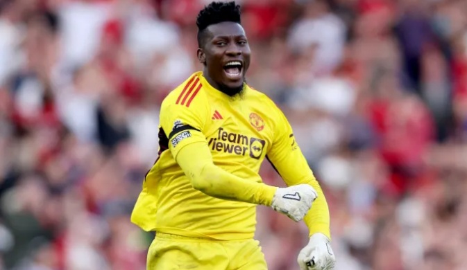 Rio Ferdinand contrasts David de Gea’s first Man United start with Andre Onana’s.