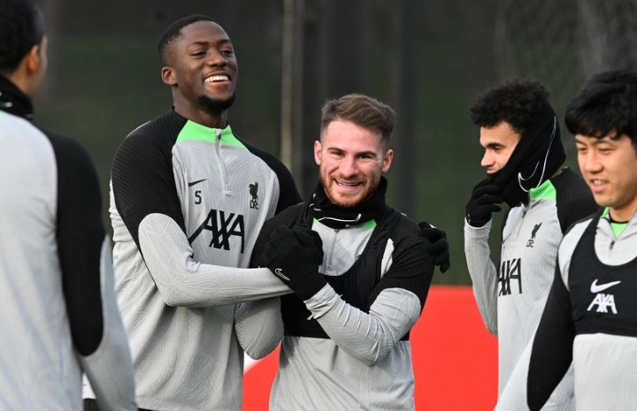 Alexis Mac Allister returns, but all six of Liverpool’s players are available for Newcastle.